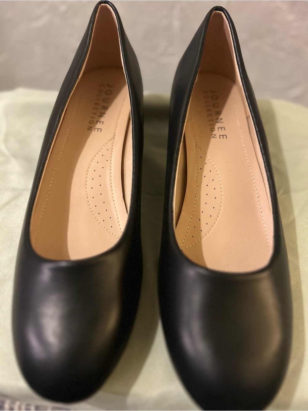 Journee Collection Black Round-Toe Slip-On Flats